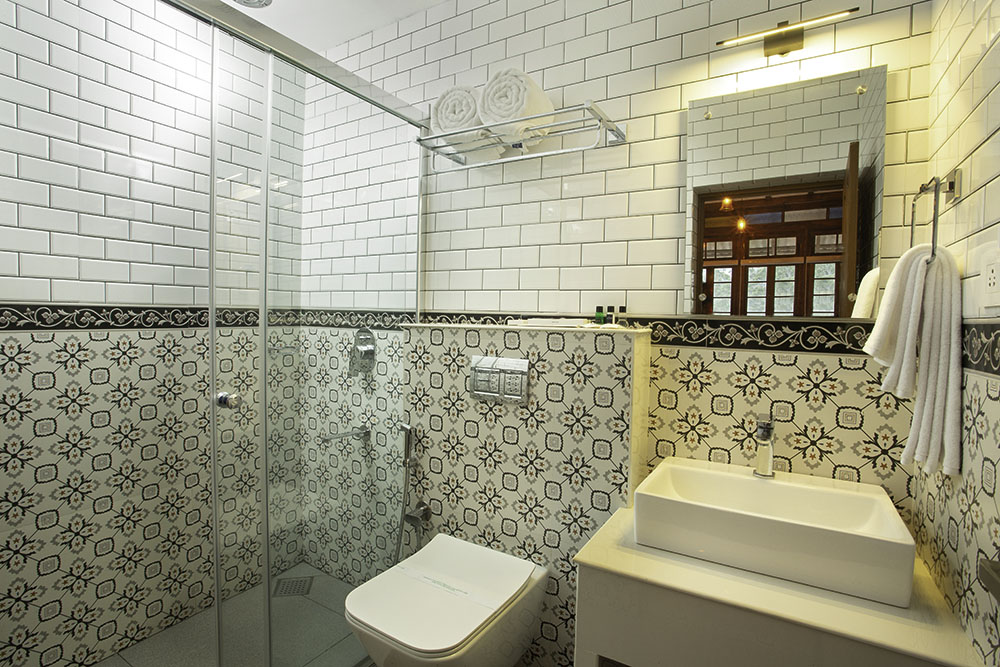 Bathroom in Koviloor resort